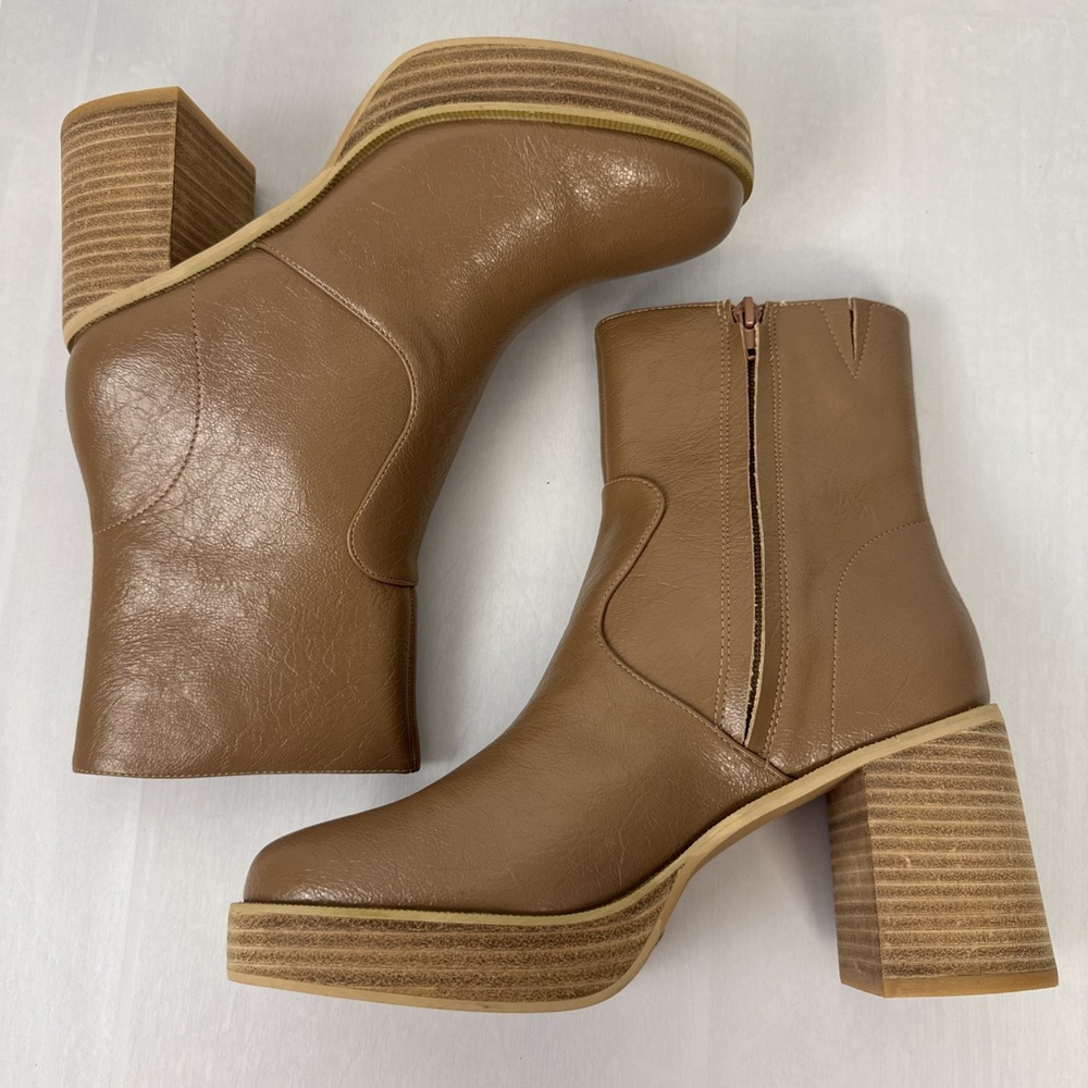 Oasis Society Platform Ankle Boots Tan Faux Leather Chunky 3" Heel 8 1/2 Zip NIB